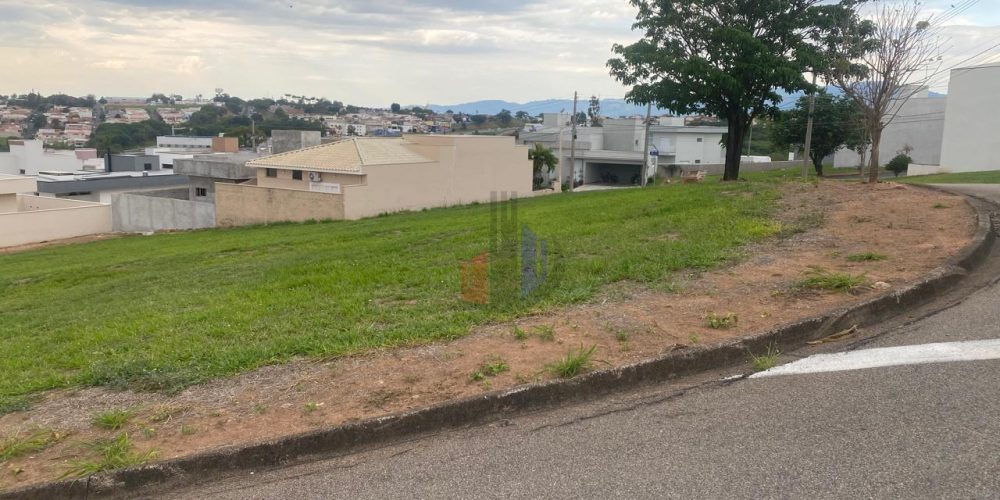 WhatsApp Image 2025-10-29 at 14.17.23 (1)