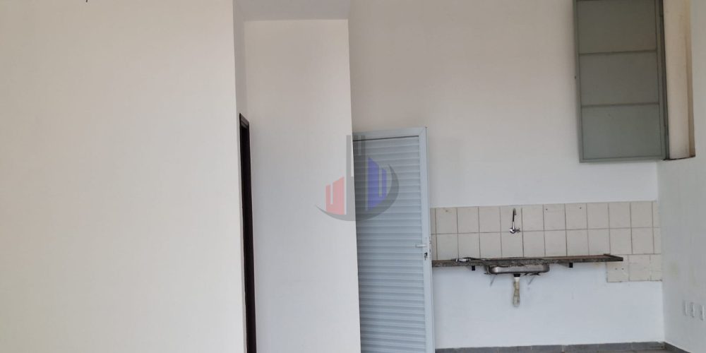 WhatsApp Image 2025-11-14 at 19.24.00