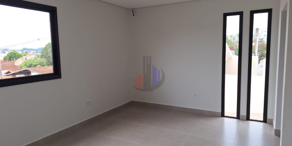 WhatsApp Image 2025-12-04 at 15.39.08 (4)