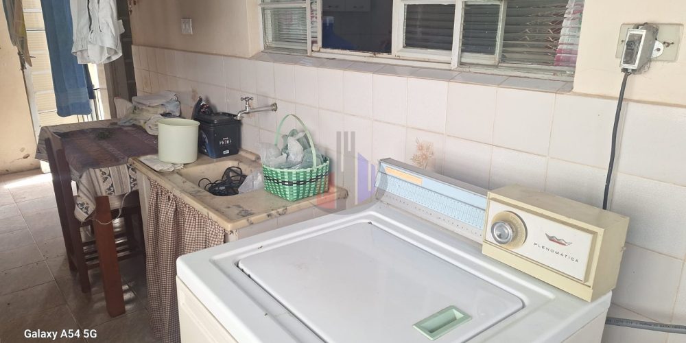 WhatsApp Image 2025-12-05 at 09.55.50 (1)