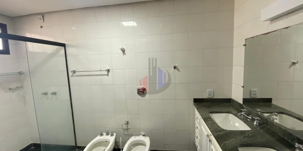 WhatsApp Image 2025-12-22 at 17.13.42 (1)